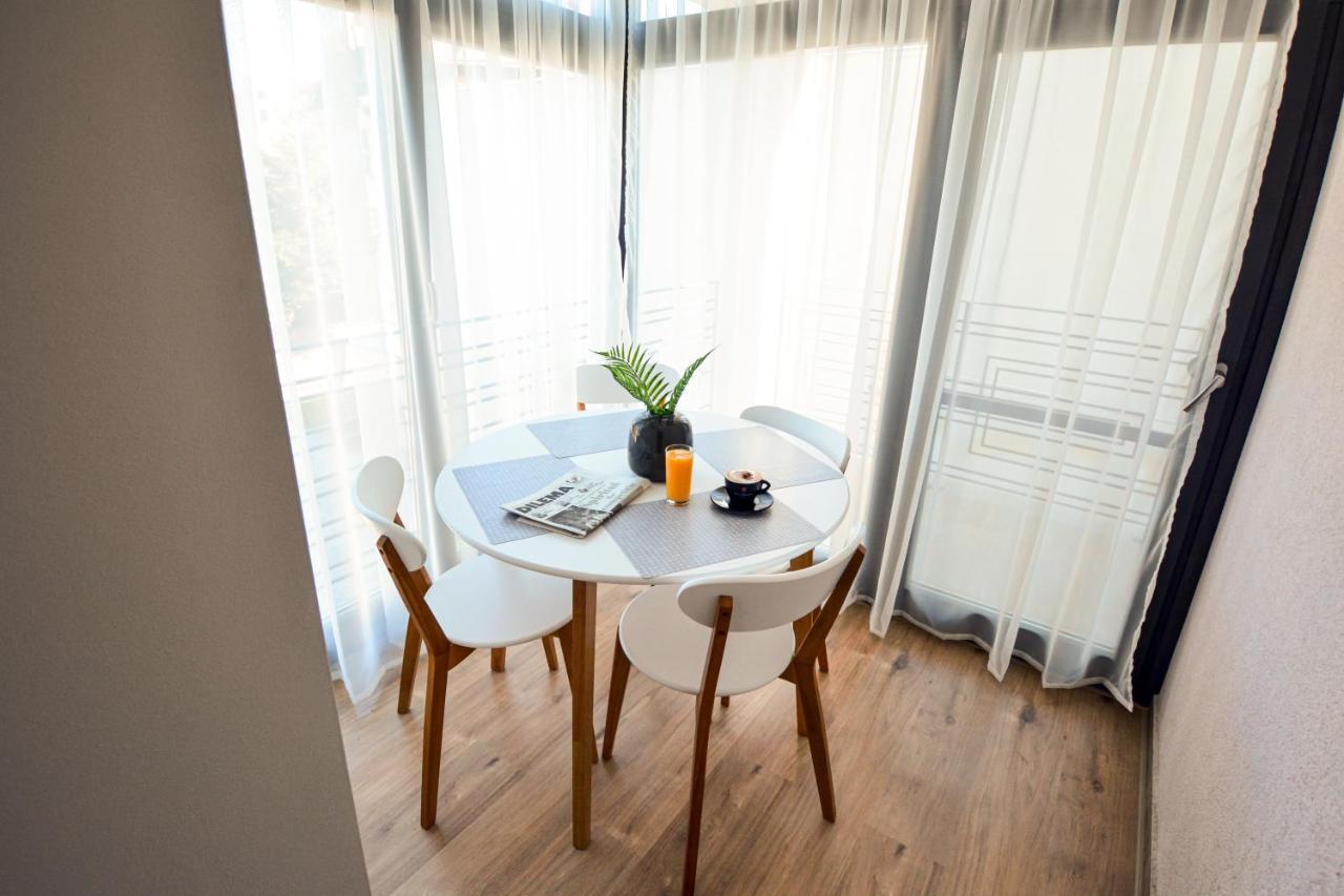 Mandarin Premium Apartments Targu Mures Exterior photo