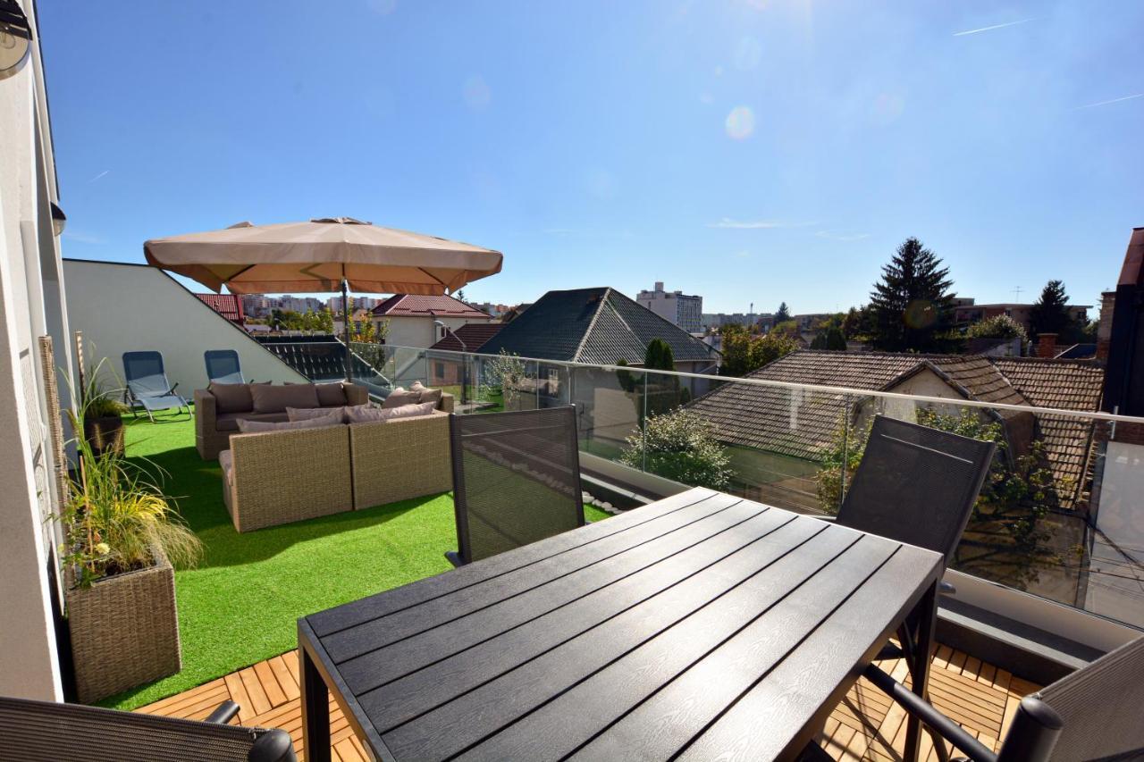 Mandarin Premium Apartments Targu Mures Exterior photo